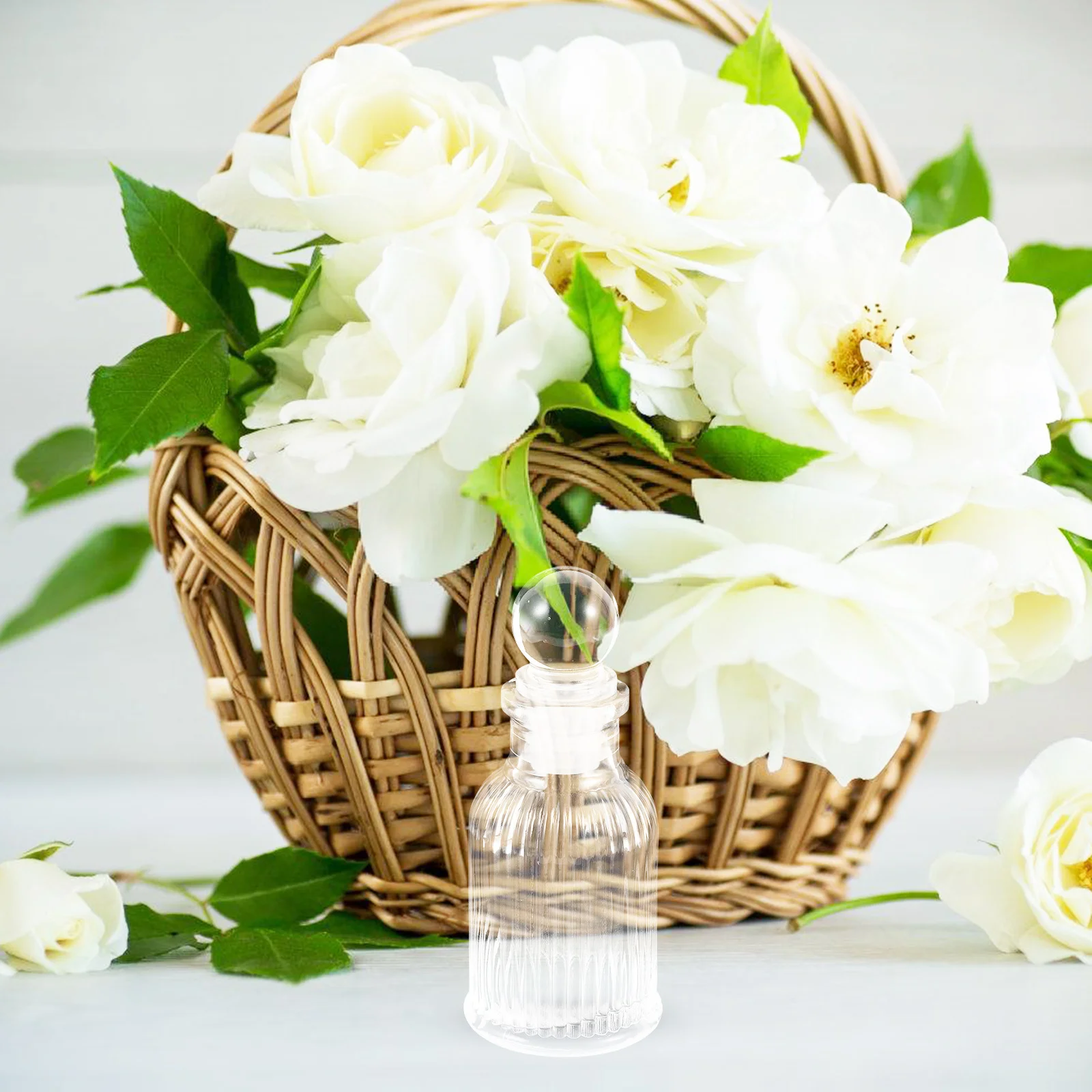 

12Pcs Clear Glass Holy Water Bottles Refillable for Baptism Church Wedding Cross Design Religious Container Empty Water Bottle