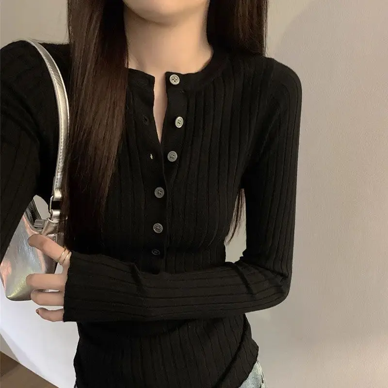 Ladies Round Neck Half Button Knitted Top Long Sleeve Vertical Ribbed Texture Slim Daily Wear Soft Knit Pullover