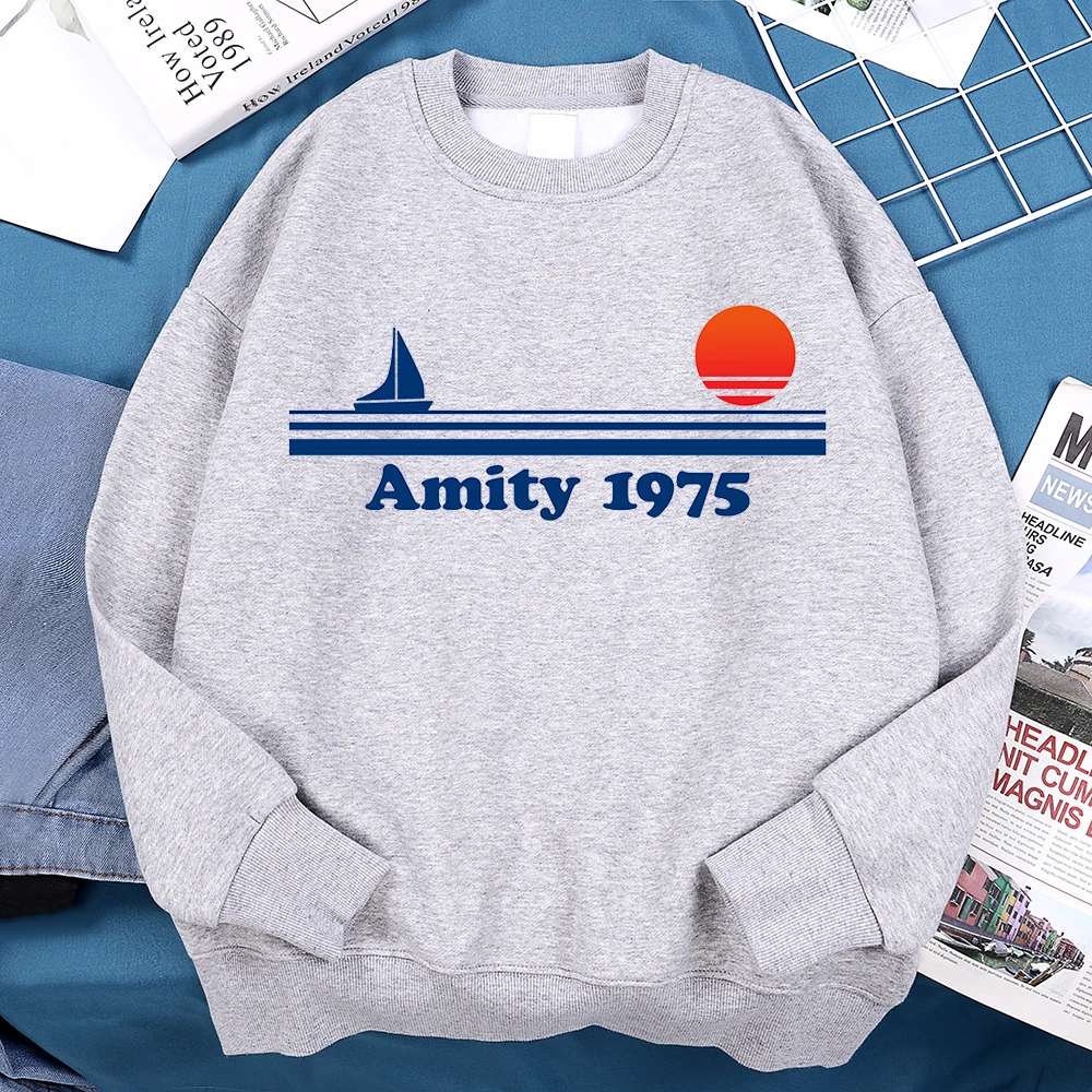 Amity 1975. The Sailboat Of Hope Hoodie Herrenmode Fleece Streetwear Hip Hop Sweatshirt Lässiger lockerer Kapuzenpullover mit Rundhalsausschnitt