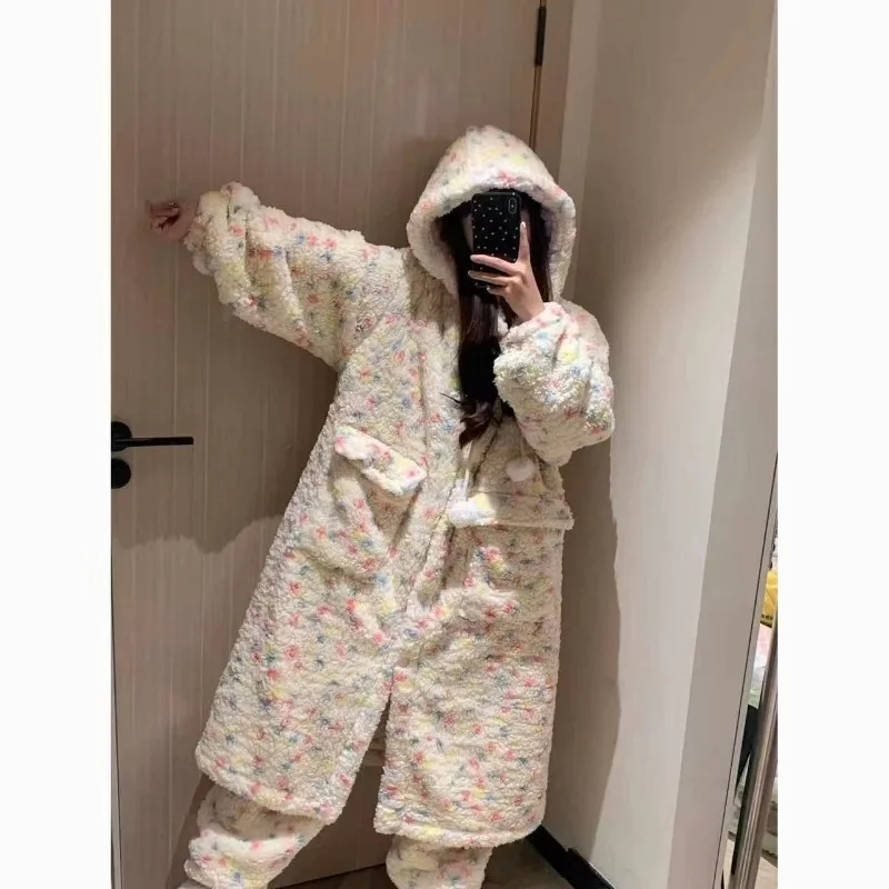 Popular Women Bear Korean-Style Pajamas Autumn Winter Coral Fleece Nightgown Adults Thickened Hooded Long Robe Nightgown Can Be 4