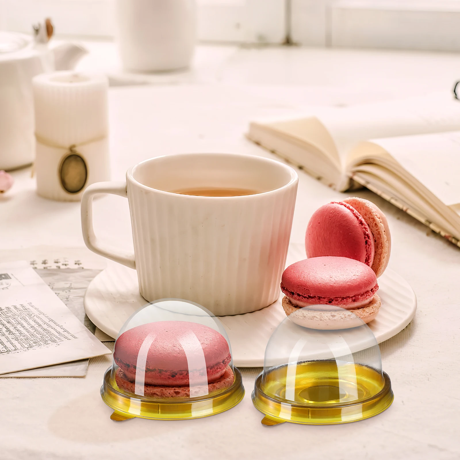 

200pcs Blister Packaging Transparent Waterproof Food Cake Box Lid Reusable Golden Bottom Container for Dessert Cookie Storage