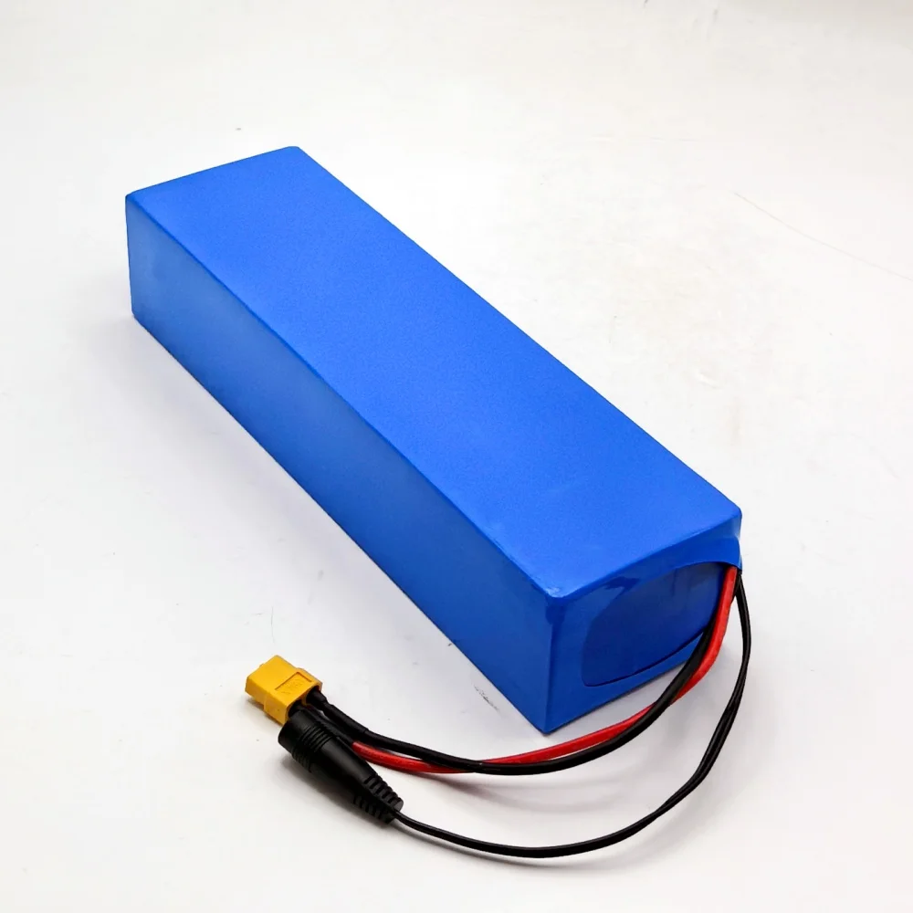 48V 10.5Ah 18650 Lithium Ion Battery for Electric Scooter M365 1000W with Built-In BMS XT60+DC/T+DC Plug 13S2P