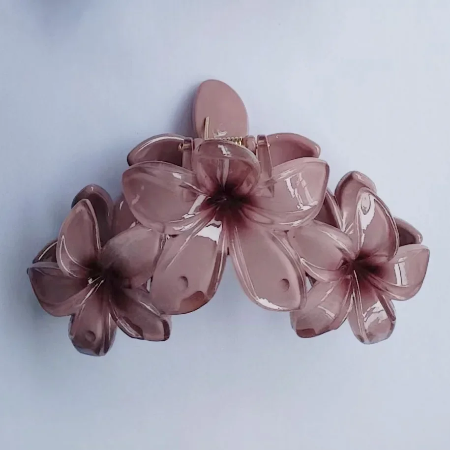 Summer Beach Flower Hair Claw Clip for Women 11cm 3 flowers Cute Hawaiian Plastic Preppy Style beach Female Hair Accessories