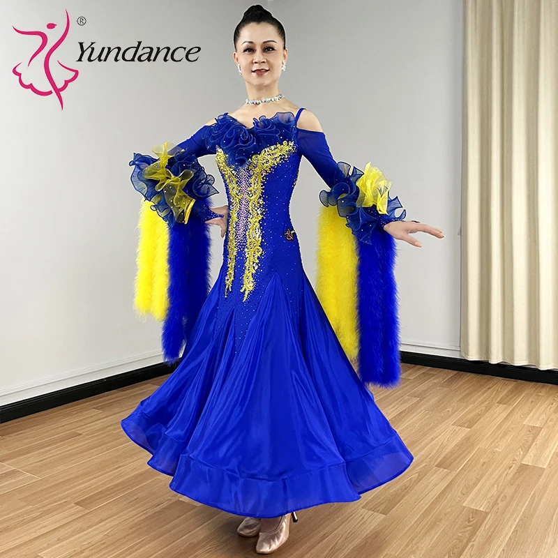 B-25127 Vestido de competição de dança de salão padrão internacional personalizado para mulheres azul royal com strass roupa de palco