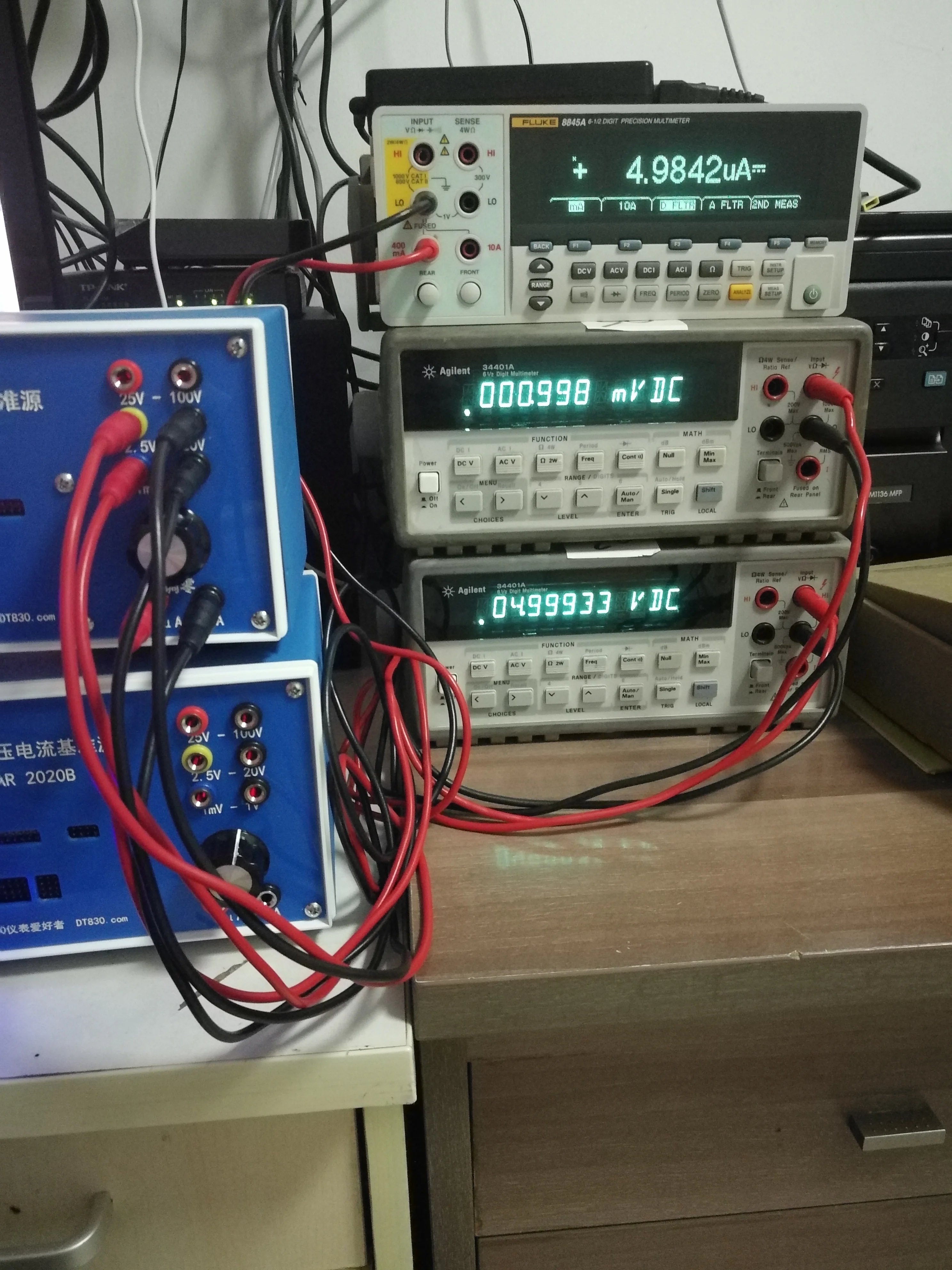 Multimeter Calibrator Multistage Voltage and Current Reference Source_ Standard Source