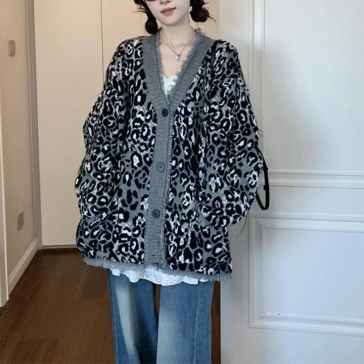 Gagaok V-neck Single Breasted Leopard Print Sweater Cardigan Jacket Women Autumn Korean Fashion Clothing Long Sleeved Top