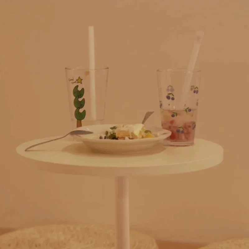 Modern Cream Wal-Mounted Round Table Stylish Cafe Booth Table Trendy Bubble Tea Shop Wal Shelf Portable Installation Business