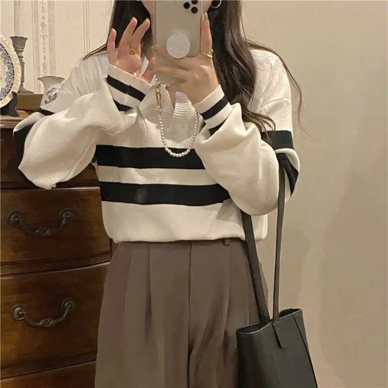 Matta Korean Fashion Polo Preppy Style Striped Women's Sweater Collar Loose Long Sleeve Top Y2k Clothes Sweater  Autumn Winter