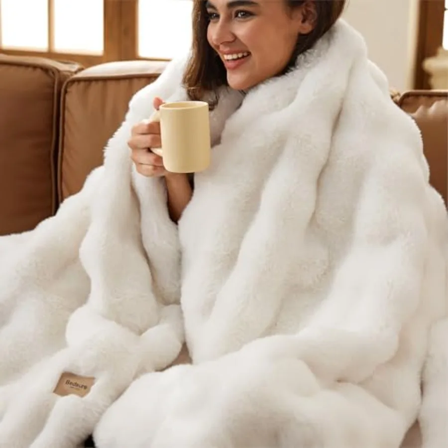 

GentleSoft Fluffy Faux Fur Throw Blanket for Couch Soft Fuzzy Fleece Blankets and Throws Cream Bed Decor Cozy Gifts for Women T