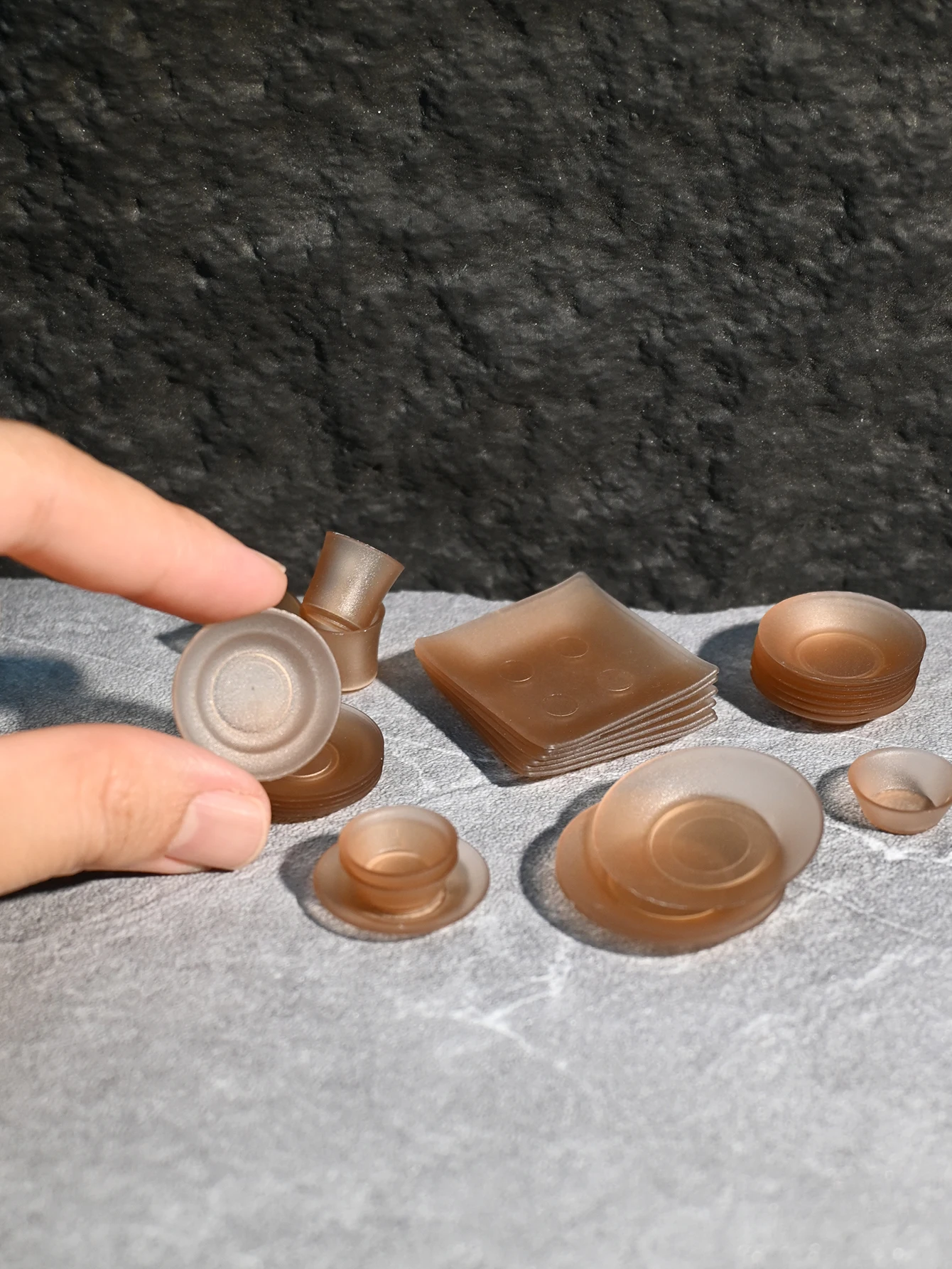 A Set of Miniature Tableware Decorations, Dollhouse Dollhouse Accessories, Dollhouse Toys, Toy House Decorations, Model House Accessories, Miniature Food Toys, Photography Props, Micro-Landscape Decorations, Miniatures Decoration, Small Gifts, Giveaways, Home Decor Items