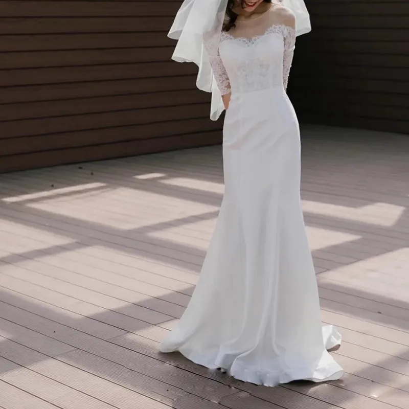 

Elegant Mermaid Wedding Dress Chiffon with Lace Bridal Gowns Sheer Neckline Long Sleeves Zipper with Buttons Back