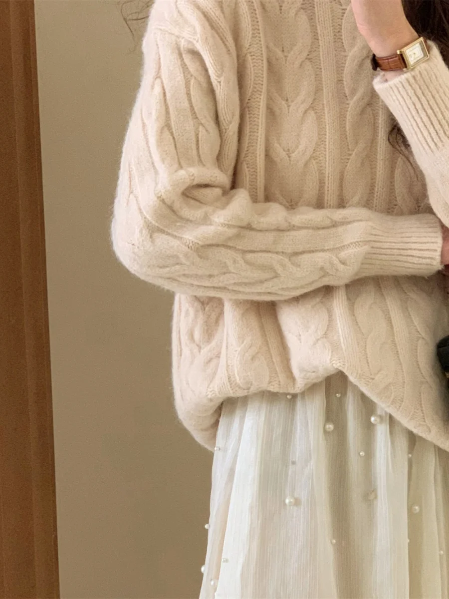 

F-Classic Thickened Loose Knitted Sweater Anti-Ball Turtleneck Small Twist Design Commute Style Regular Length Overhead
