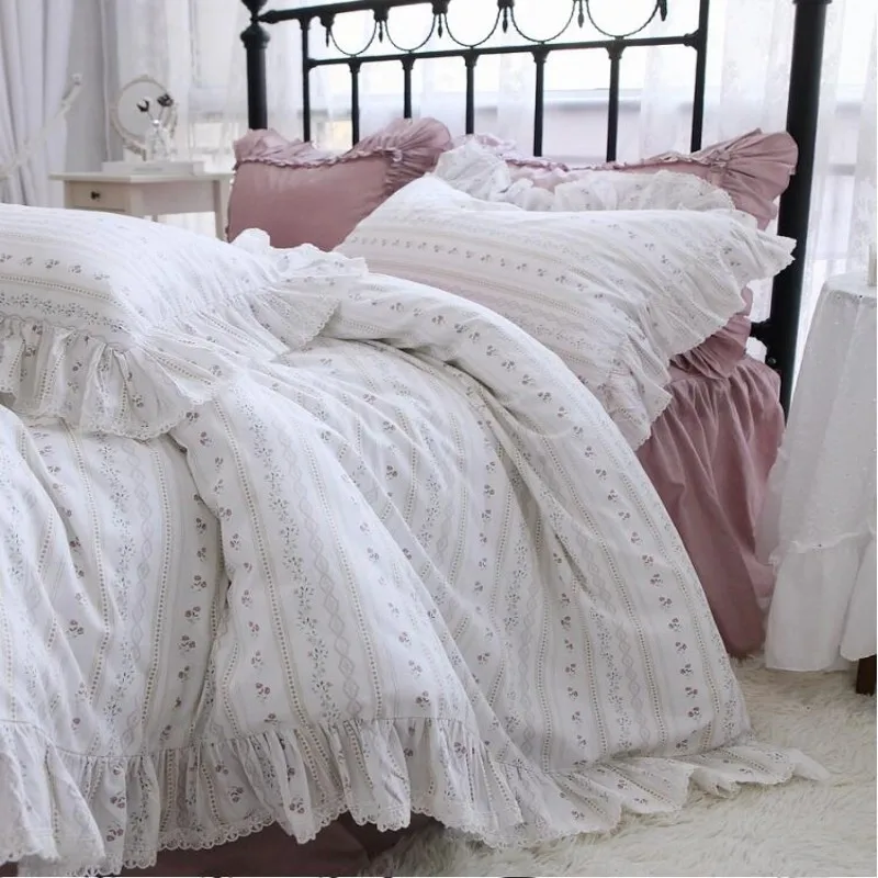 France Style Bedding Set Luxury Purple Princess Bedspread White Printing Egyptian Cotton Lace Duvet Cover Bed Skirt Pillowcases