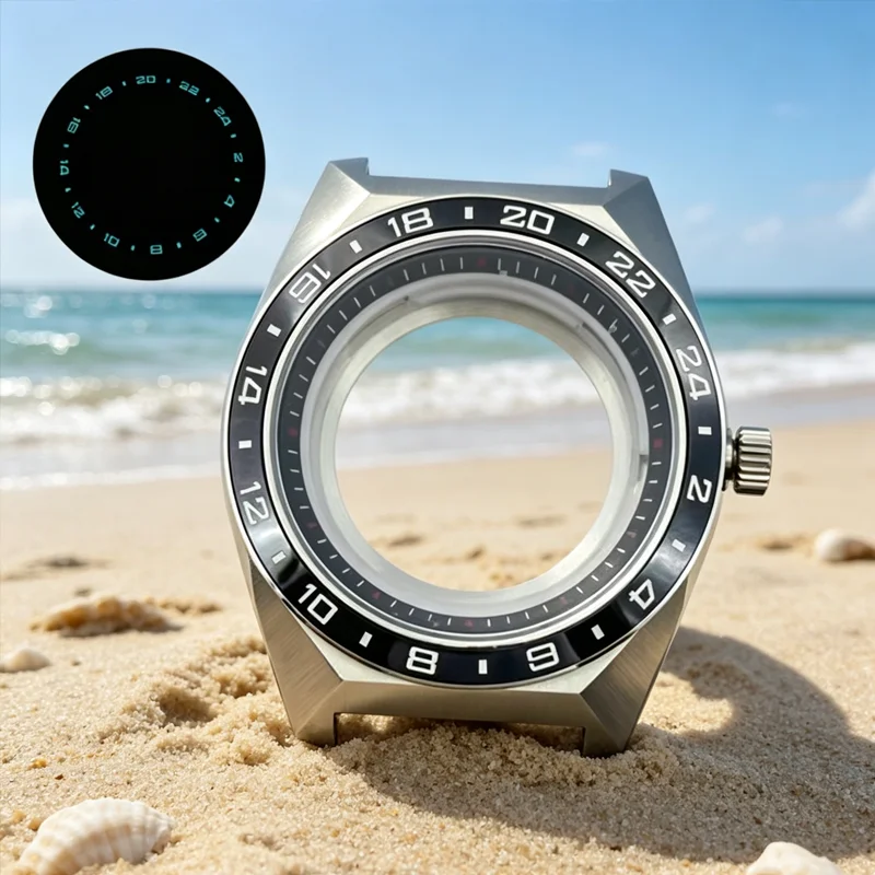 

44.5mm case with luminous ceramic bezel and sapphire glass, compatible with NH35 movement