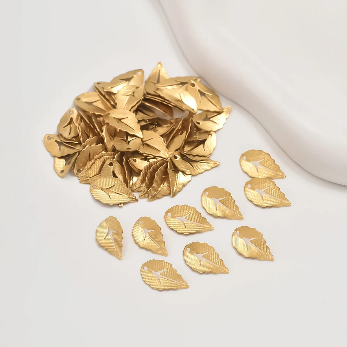 20pcs original brass pendant mini single hole striped leaf pendant for DIY earrings and jewelry making supplies