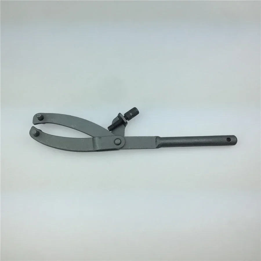 

Y - type wrench wheel wrench pedal belt drive magnet motor fixed card flywheel caliper motorcycle maintenance tools