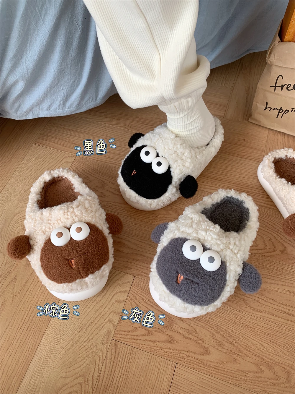 

2023 Winter Hoem Slippers Couple Household Cartoon Cotton Slippers Man Women Thick Sole Cute Lamb Warm Women's Postpartum