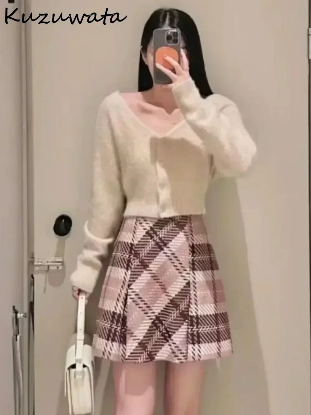 Kuzuwata New Fashion Personalized High Waist Faldas Plaid Slim Flare All-match Casual Mujer Faldas Japan Ruched Luxury Skirts