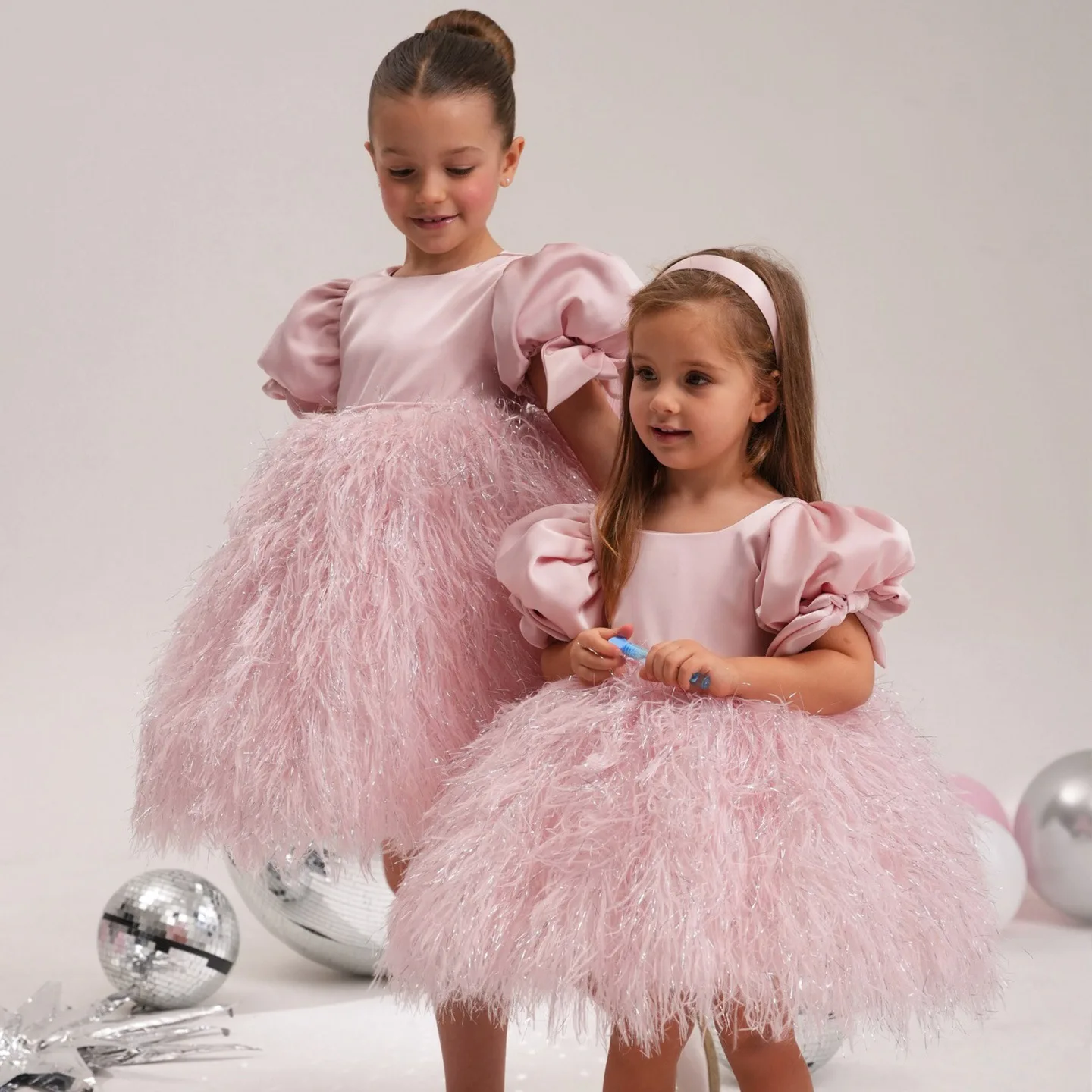 Boutique Kids Girls Dress Fashion Sweet Style Puff Sleeves Summer Solid Color Feather Design Children Dresses For Holiday Party