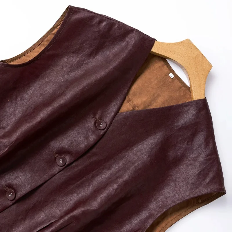 Birdtree, 100% Silk Craquelure Tank Top, Sleeveless Vest, Single Breasted, Women Xiangyunsha Retro Top, 2026 Autumn New T69114JF