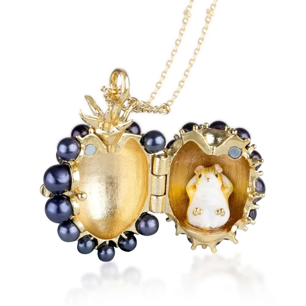 Openable Locket Pendant Necklace Hidden Animal Opening and Closing Lid Enamel Necklace Regular Box Fairy Tales Style