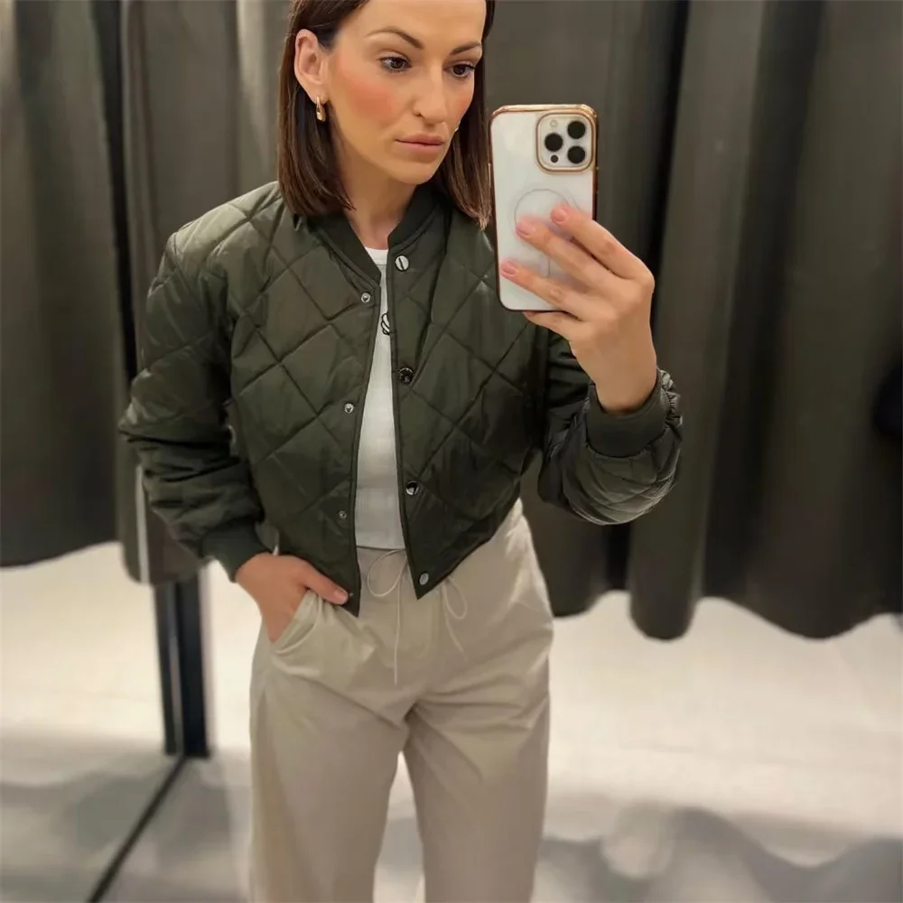 

2025 High quality autumn and winter new women's clothing French 4-color short cotton suit