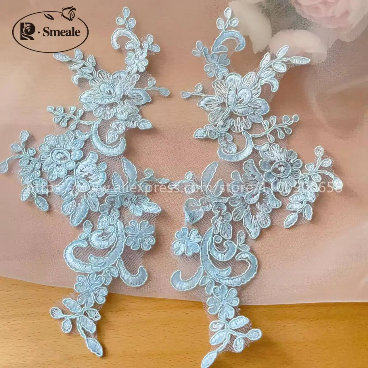 10 Stück/5 Paare. Spitzenborte mit glänzenden Pailletten und verspiegelten Blumen. Hochzeitskleid, Hochzeitsschuhe, Kopfschmuck, DIY-Nähzubehör. – Detail 8