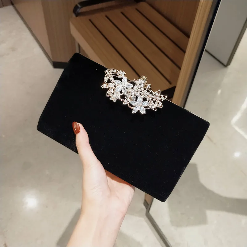 

Vintage Velvet Solid Color Clutch Bag Luxury Diamond Evening Bags Lady Shiny Rhinestones Party Handbag Fashion Purse Bridal Bags