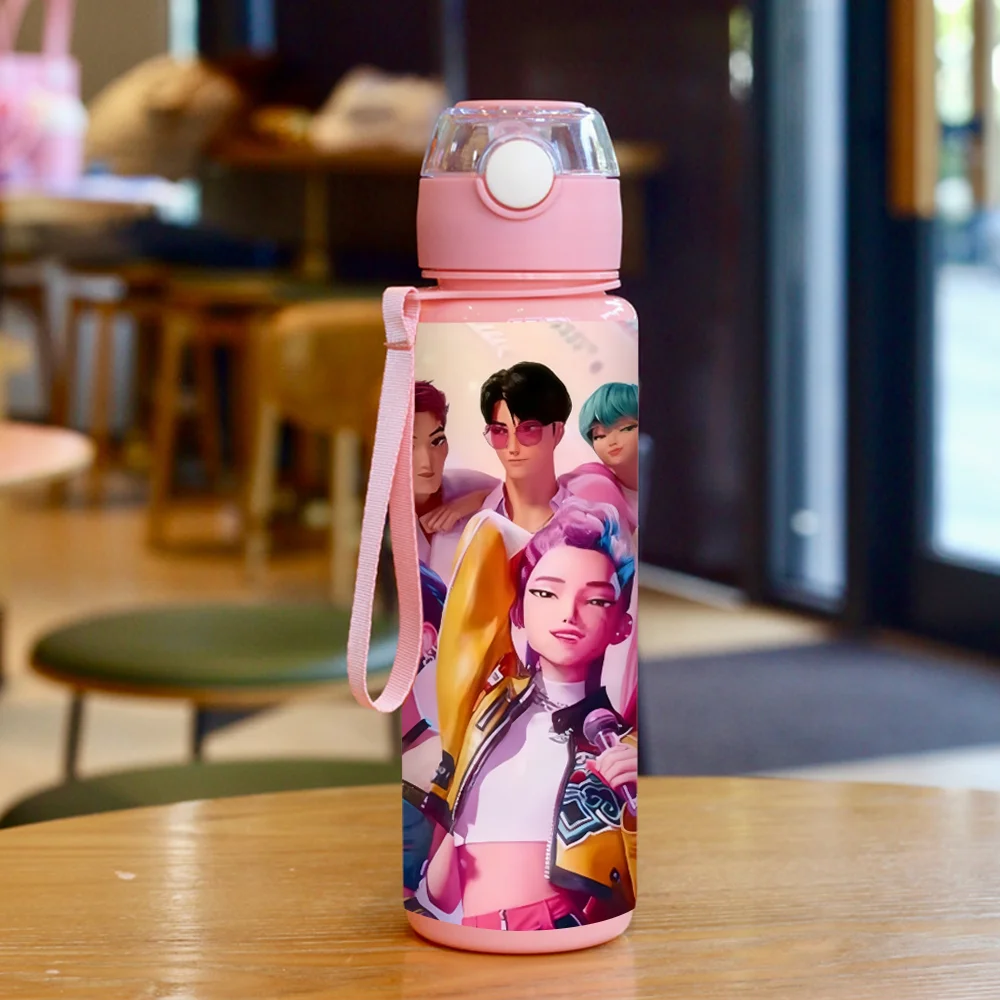 Taza de agua impresa en 3D, KPop Girl Demon Hunter, fiesta de cumpleaños, Kpop Anime, botella de agua de plástico portátil, taza de dibujos animados para niños de 700ML