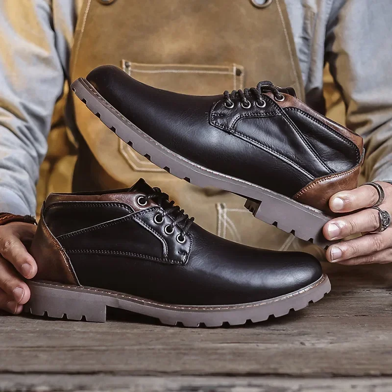 Retro Leather Men Shoes 4 Holes Lace Up Ankle Boots Fashion Design Outdoor Handmade Casual Shoes for Men British Leather Boots