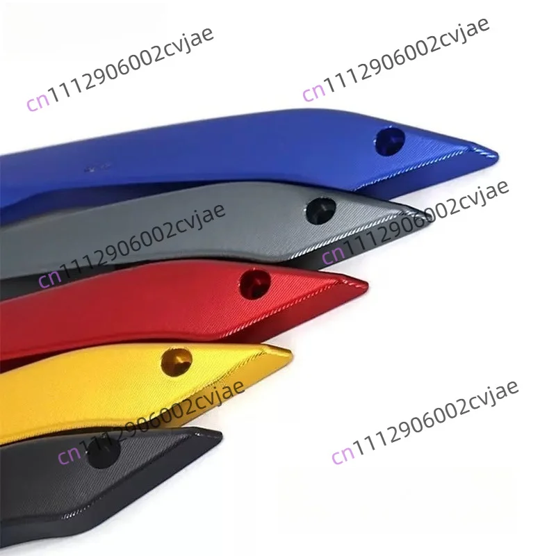 Suitable for 17-24 XMAX300/125/250 modified windshield decorative strip windshield fixing bracket