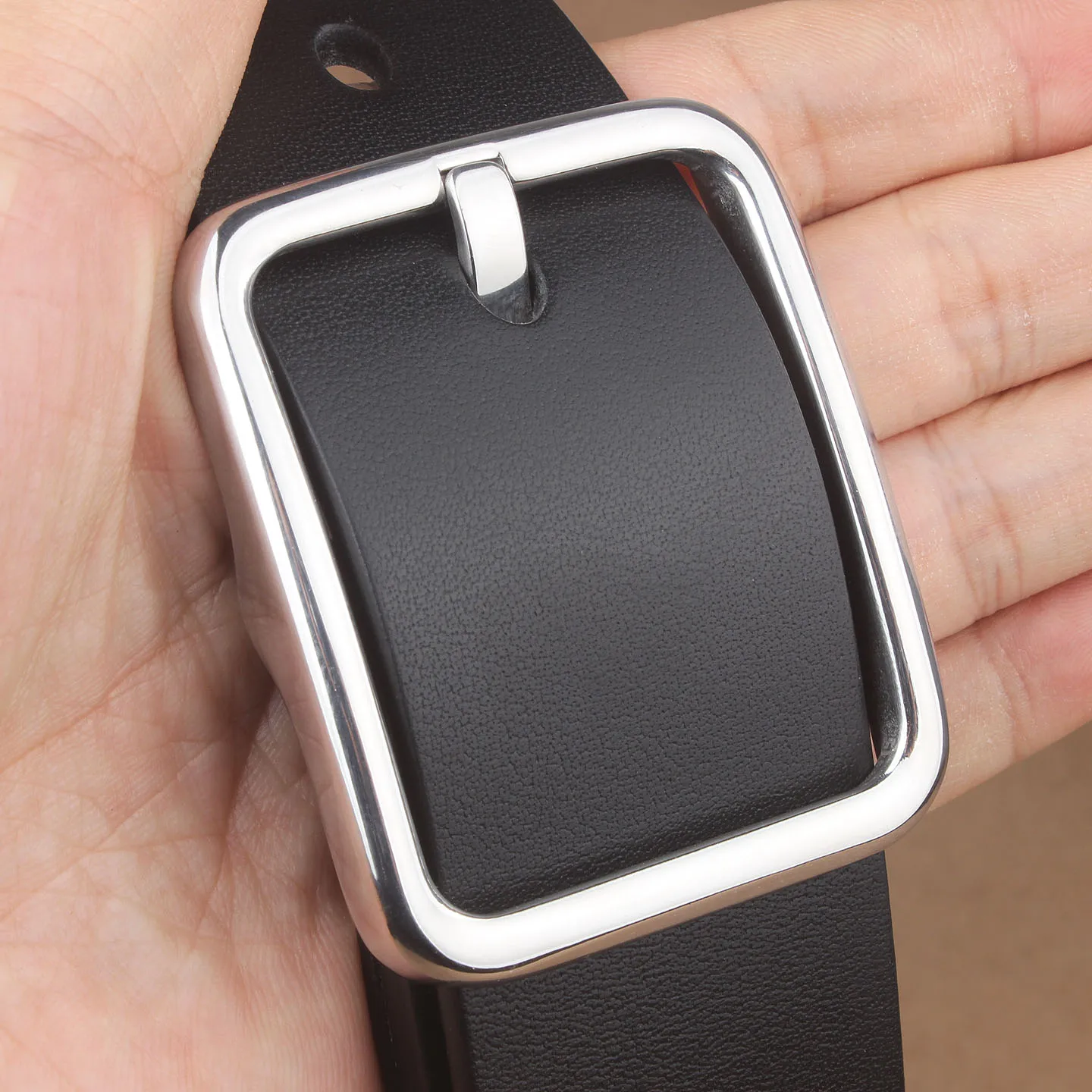 2025年新作-メンズ-トップレイヤー牛革ベルト-ステンレスバックル-カジュアルシェルボタン-ビジネスレザーウエストベルト