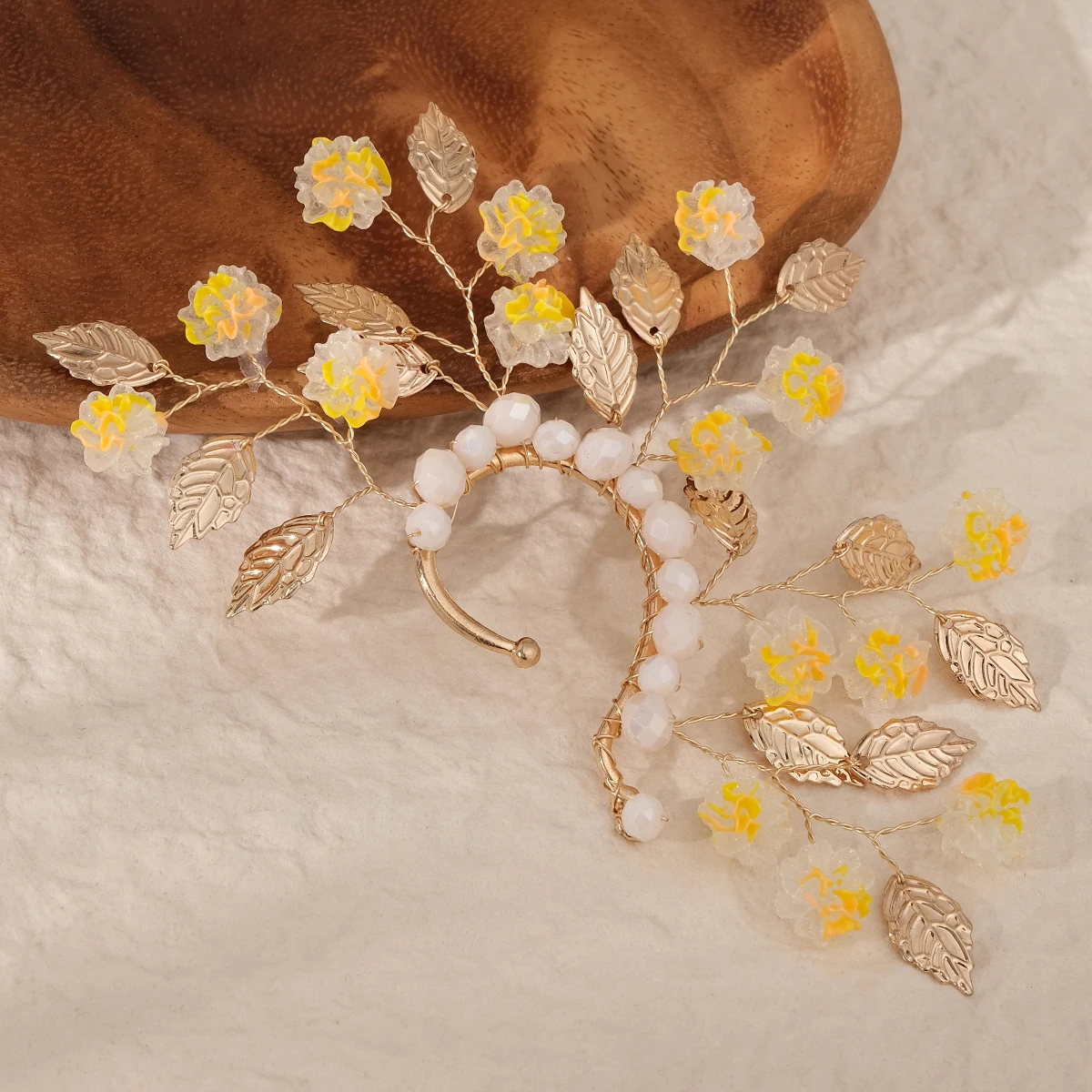Luxury Metal Ear Bone Clips Bridal Princess Jewelry Pearl and Rhinestone Handmade Earring Clips Prom Accessories Brithday Gifts