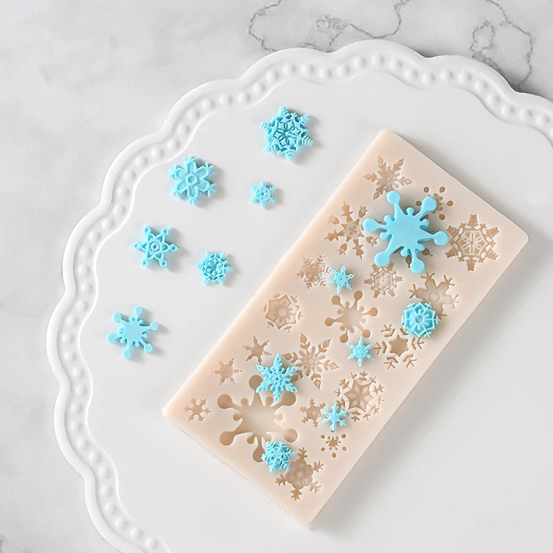 3D Christmas Snowflake Silicone DIY Candy Cookie Fondant Molds Chocolate Mold Kitchen Baking Cake Tools Cake Decorating Tools