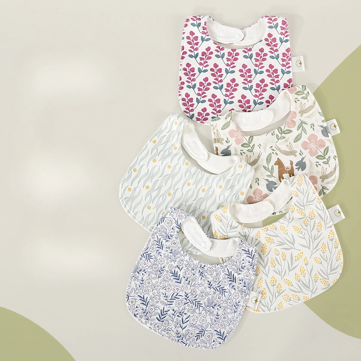 

U Shaped Baby Bib Pure Cotton Baby Boys and Girls Drool Bib Waterproof Thick Newborn Bib Square Scarf Children Kids Accessories
