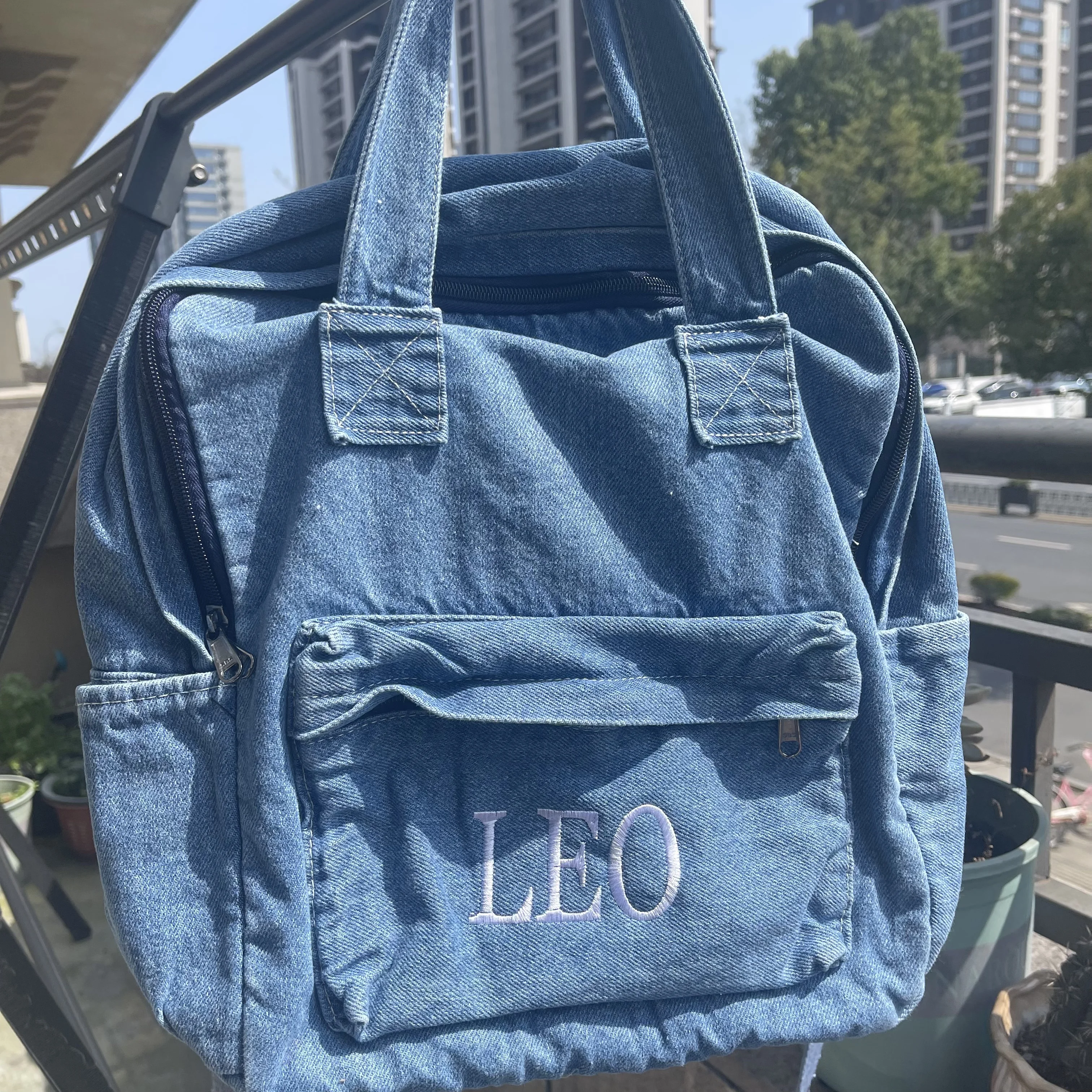 

New Fashion Women's Denim Backpack Personalized Name Ladies Travelling Totes Custom Outdoor Denim Shopping Tote Bags