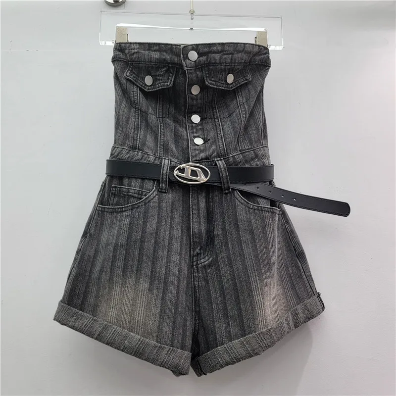 فستان الدنيم 2025: يتميز بتصميم فليرتي مكشوف الأكتاف وقميص مشد. مظهر متعدد الاستخدامات معزز للشباب. #3