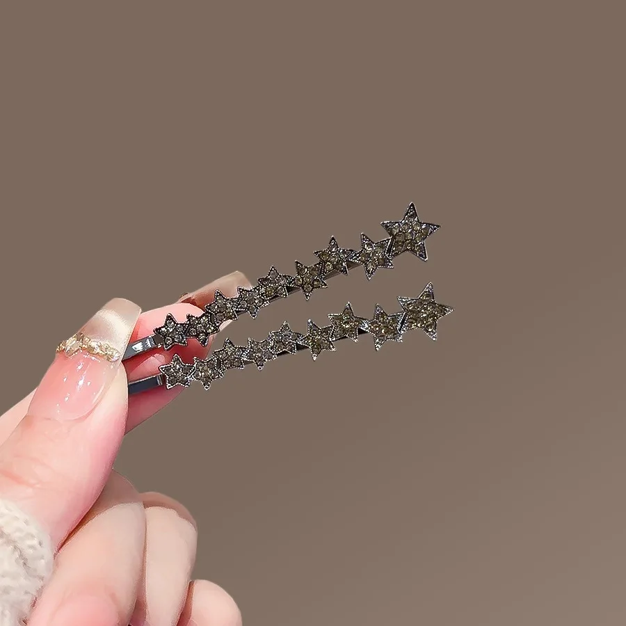 

2 шт./компл., изысканная заколка для волос со стразами и звездами, геометрическая заколка для волос, заколка для челки на лбу, боковой зажим, простые женские аксессуары для волос