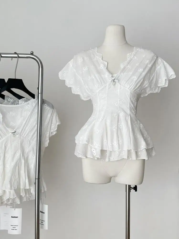 

Women Vintage Elegant Slim Ruffle Edge Blouse Streetwear Summer White Embroidered Hollow Out V-neck Short Sleeved Shirt Tops