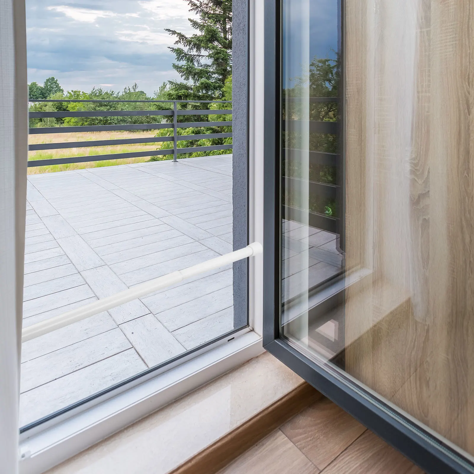 

Spring Tension Curtain Rod 3pcs 50-90cm Adjustable Punch Free Telescoping Pole for Window Doorway Shower