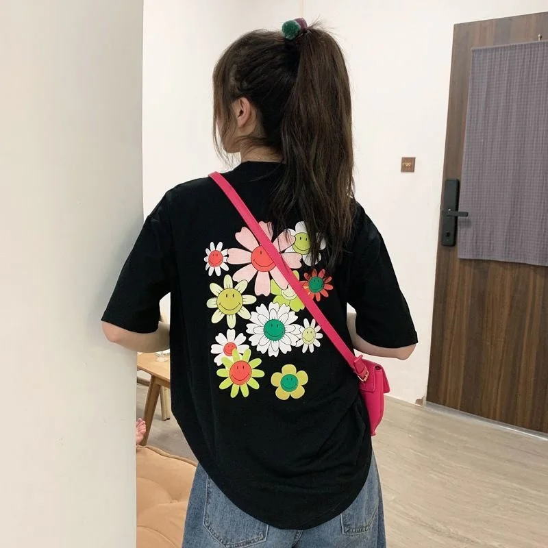 

2024 летняя Корейская футболка в стиле Харадзюку с цветочным принтом, повседневный модный универсальный маленький свободный топ с покрытием свежего мяса