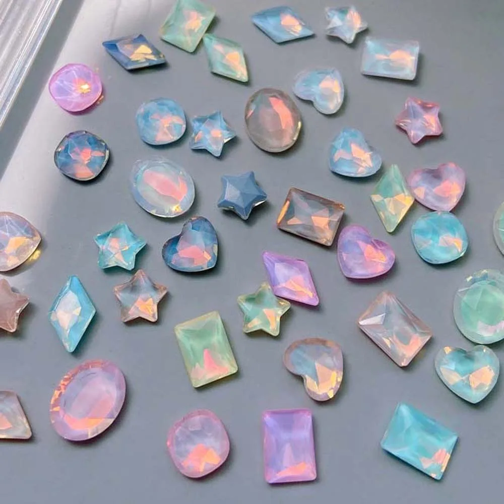 

Random Color Aurora Decorations Nail Decorations Macaroon Color Love Heart Nail Jewelry Rhombic Stars Manicure for Women