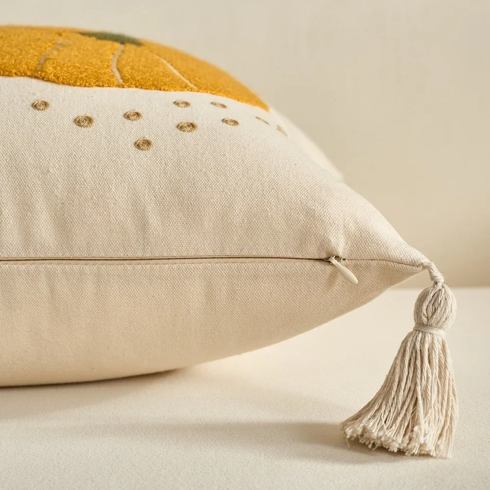 New Pumpkin Tufted Throw Pillow Cover Maple Leaves Soft Autumn Pillowcase Rustic Style Square Pillow Covers Fall Decor
