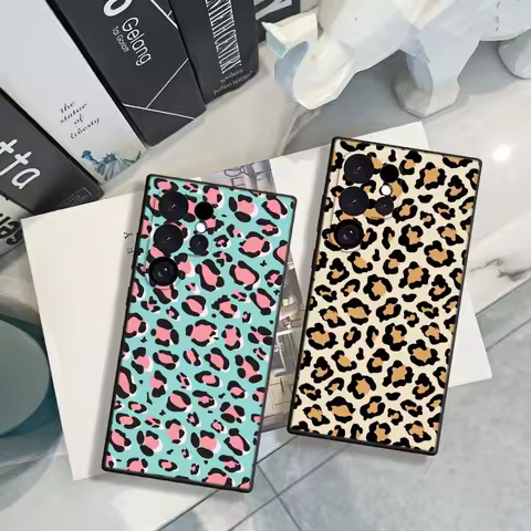 Fashion design Leopard print Phone Case For Samsung Galaxy S24 23 21 S20 Ultra S10 S9 Plus s24 20Ultra 22Plus Black Covers