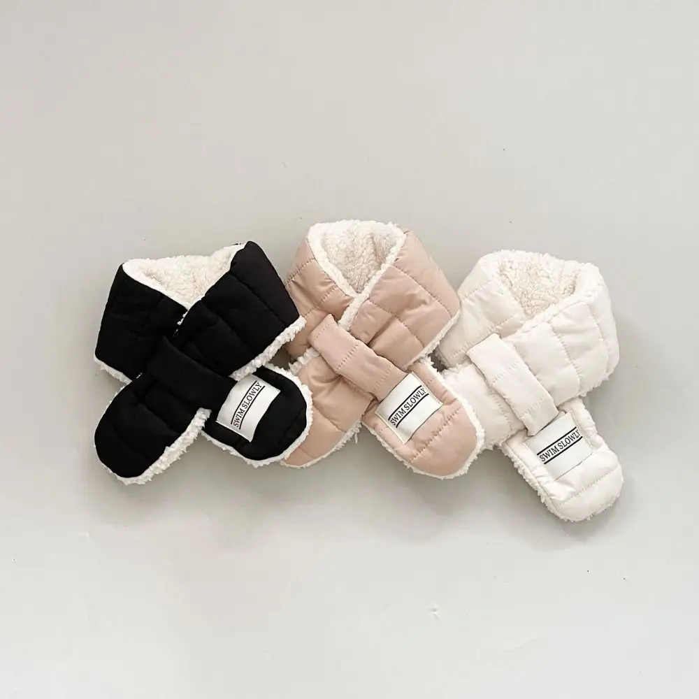 Écharpe en laine polaire douce pour bébé, garde au chaud, en coton rembourré, en peluche, enveloppe de cou croisée, chauffe-cou pour enfants en bas âge