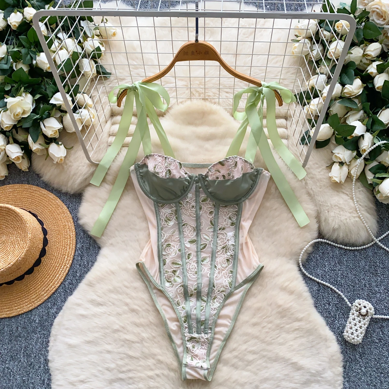 

Hotsweet Elegant sweet butterfly Vintage sleeveless lace print Bodysuits Top Beach High Street Sexy Jumpsuit