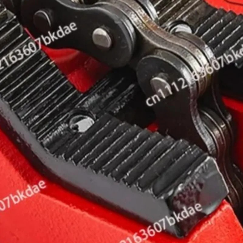 Heavy Duty Chain Pipe Tripod Stand Vise Portable Floor Pipe Clamp Support for Steel Iron Pipe Threader Welding Repair