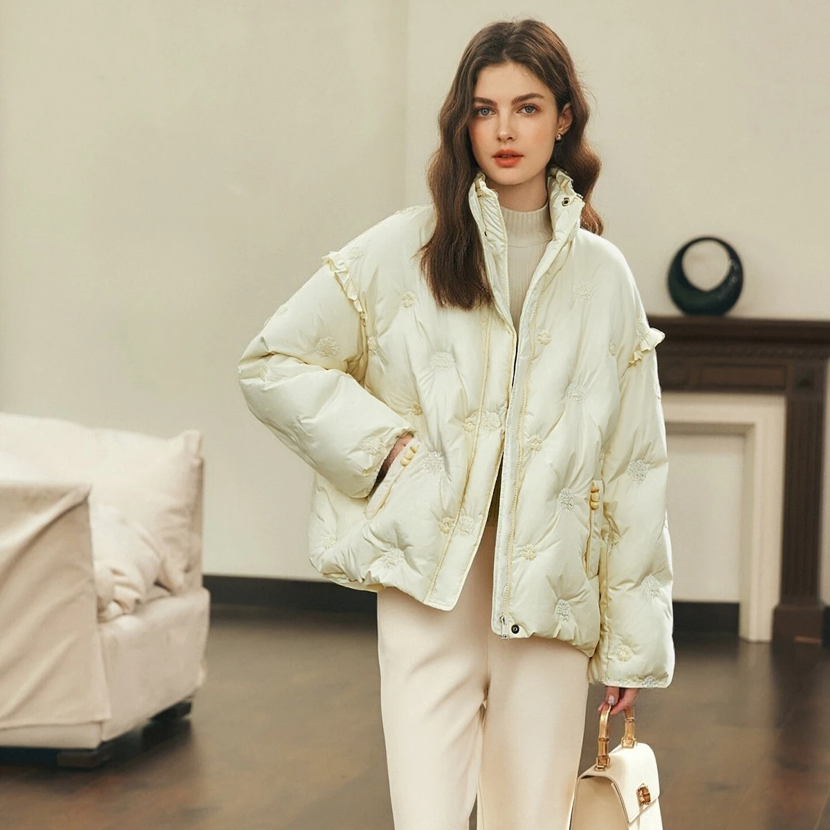 OLrain chaqueta de invierno para mujer 2025 elegante volantes cuello vuelto abrigos con bordado Floral chaquetas cortas para mujer GO57DY000820