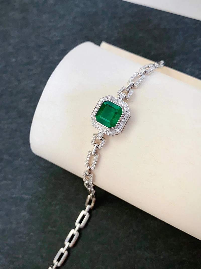 KUGG 100% 18K White Gold Bracelet Luxury Elegant Style Shiny Diamond Natural Emerald Bracelet for Women High Party Jewelry