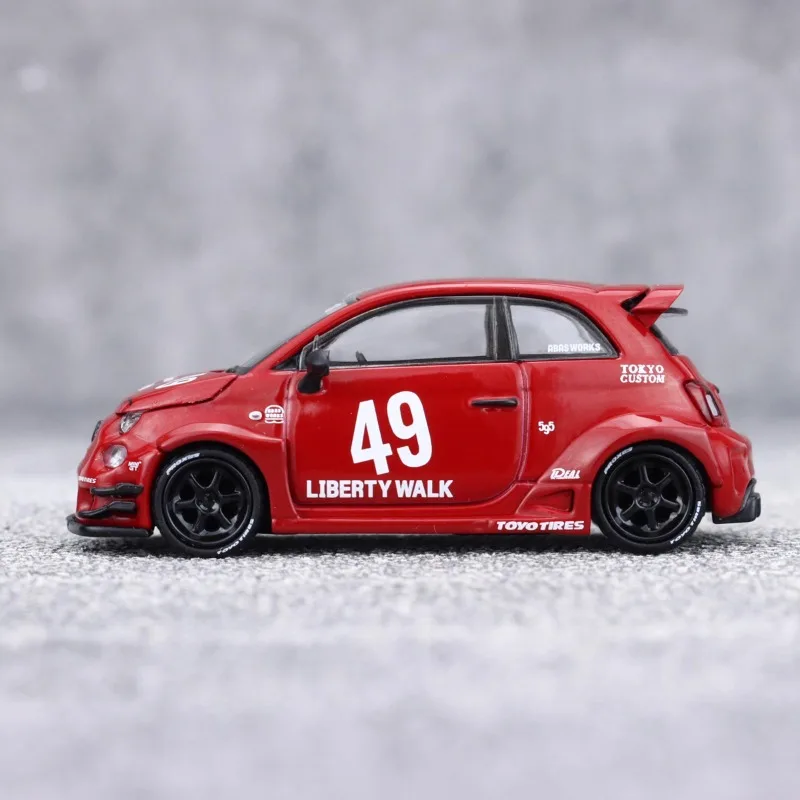 MINIGT 1/64 ABARTH 595LBWK # 49 legering speelgoed motorvoertuig gegoten metalen model geschenken